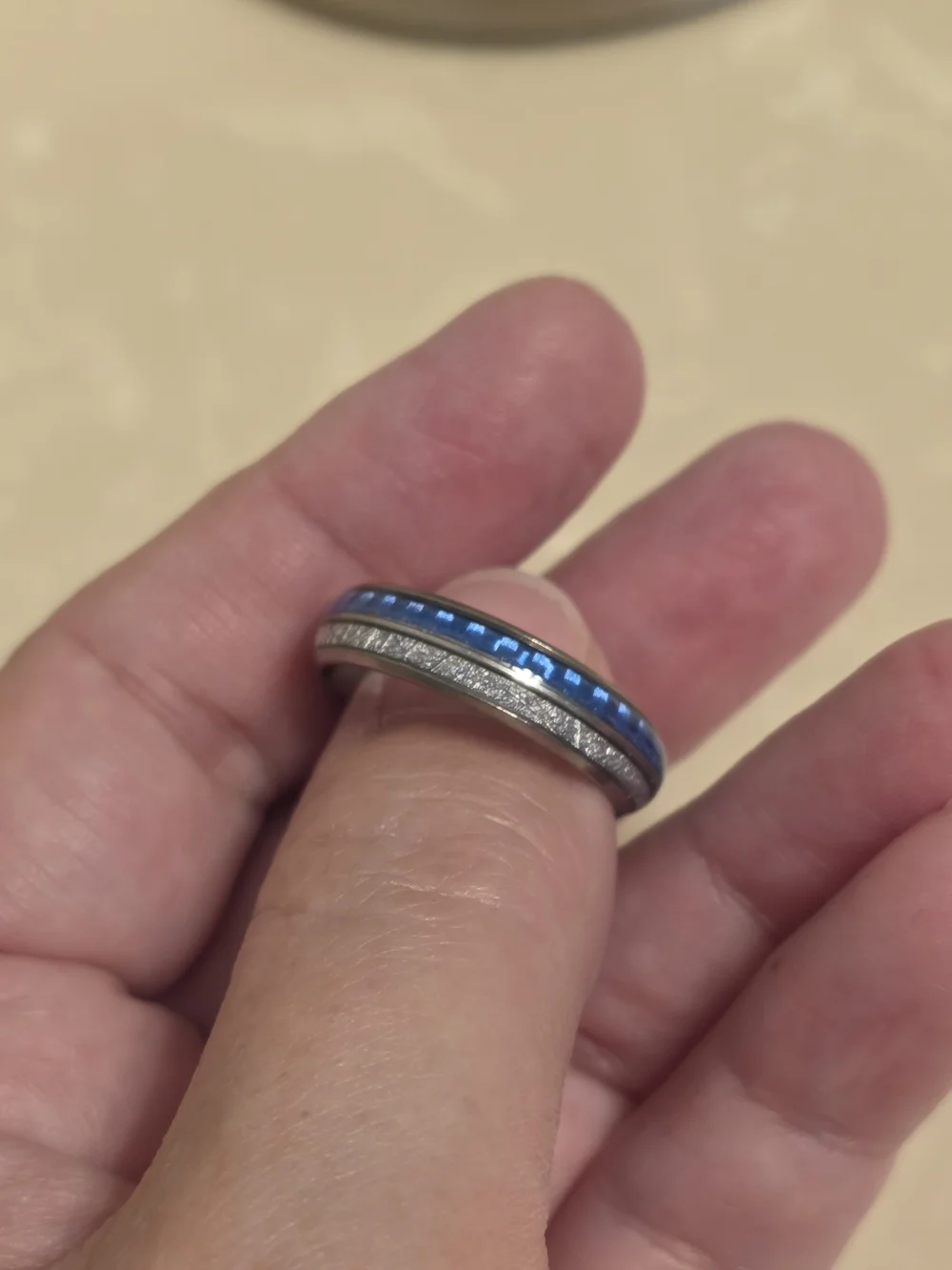 Men's Brushed Silver and Blue Jeweled Ring Band Size 10